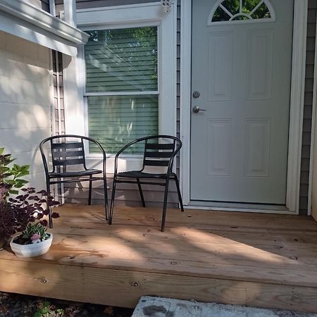 Bright And Cozy Lighthouse Cottage In Greenville Sc Eksteriør bilde